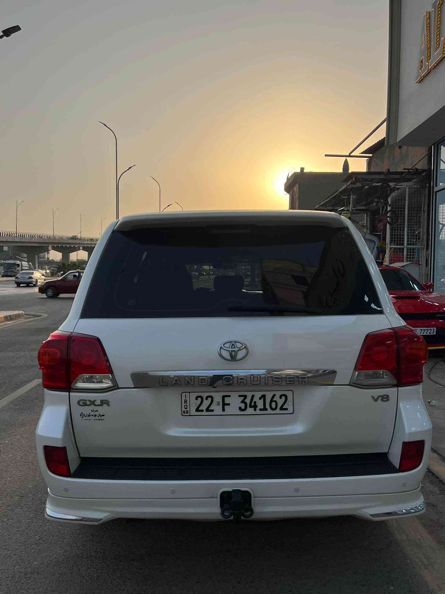 لاندكروز • ٢٠١٤ • كاز