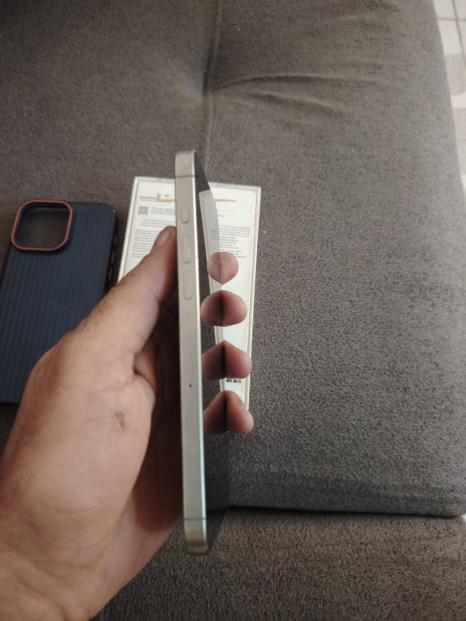 ايفون 15 برو ماكس • ٢٥٦ • بطارية ٨٥٪