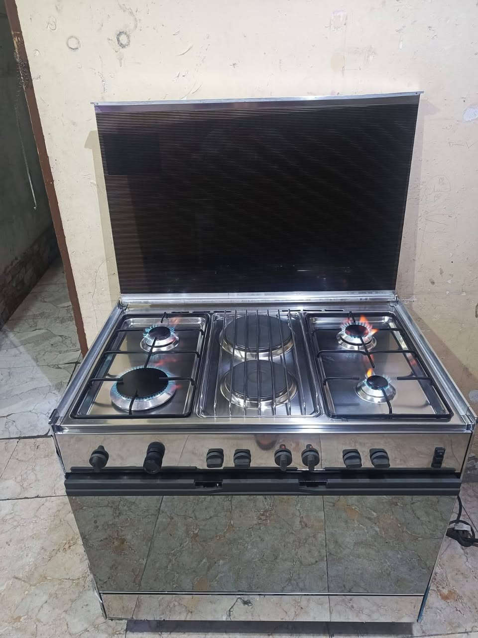 طباخات • كويتي • شغل ونضافة