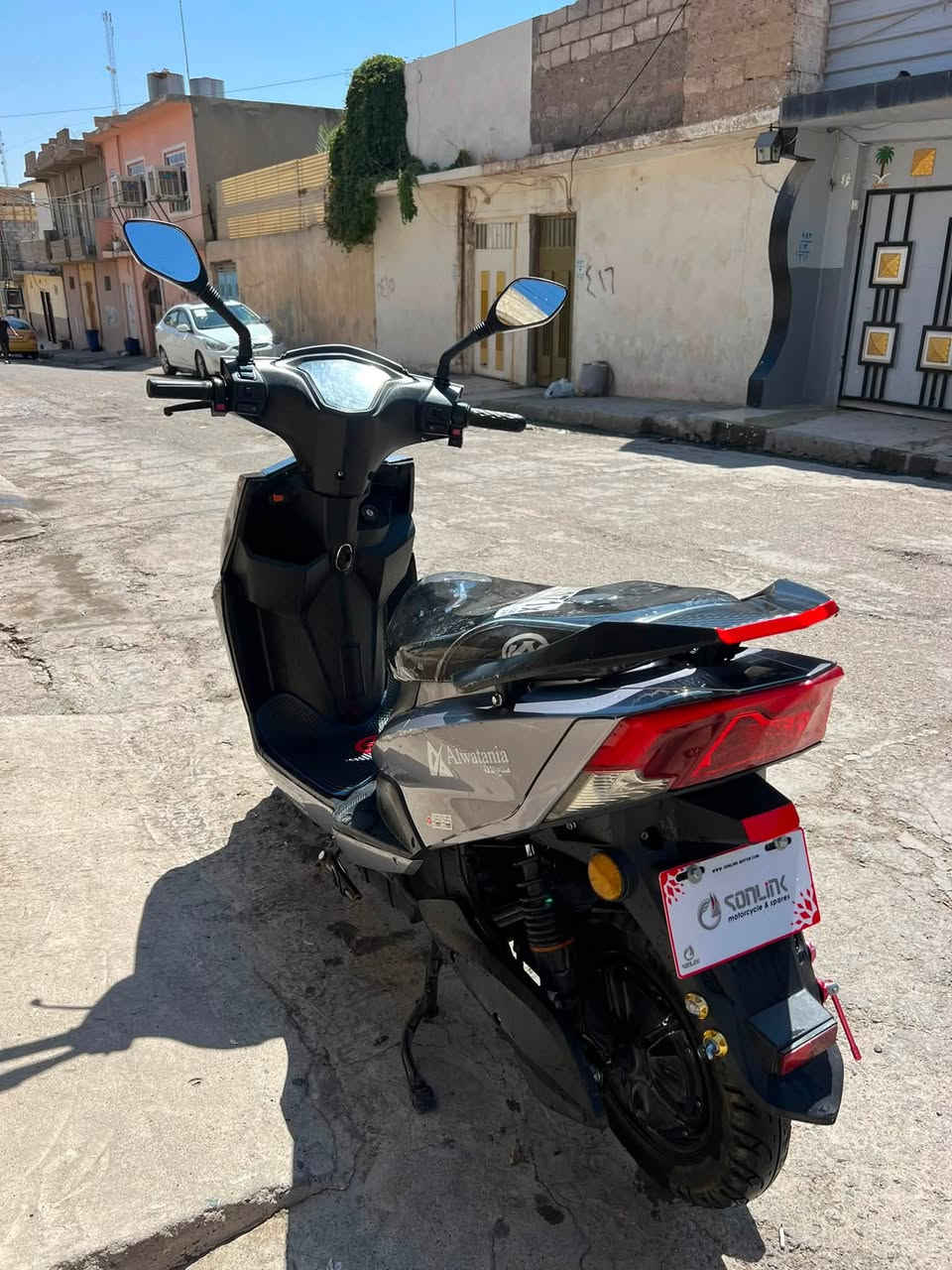 • ملف 1200

• 6 مصطرا نوعيه باتري 

• 3نمرات

سرعتة 50 حقيقي

50kmيمشي

• نضام بك

• لايت عالي ناصي

USBشاحن

شرط كلشي ممبدل بي شي

سعر 550التفاصيل ***********
