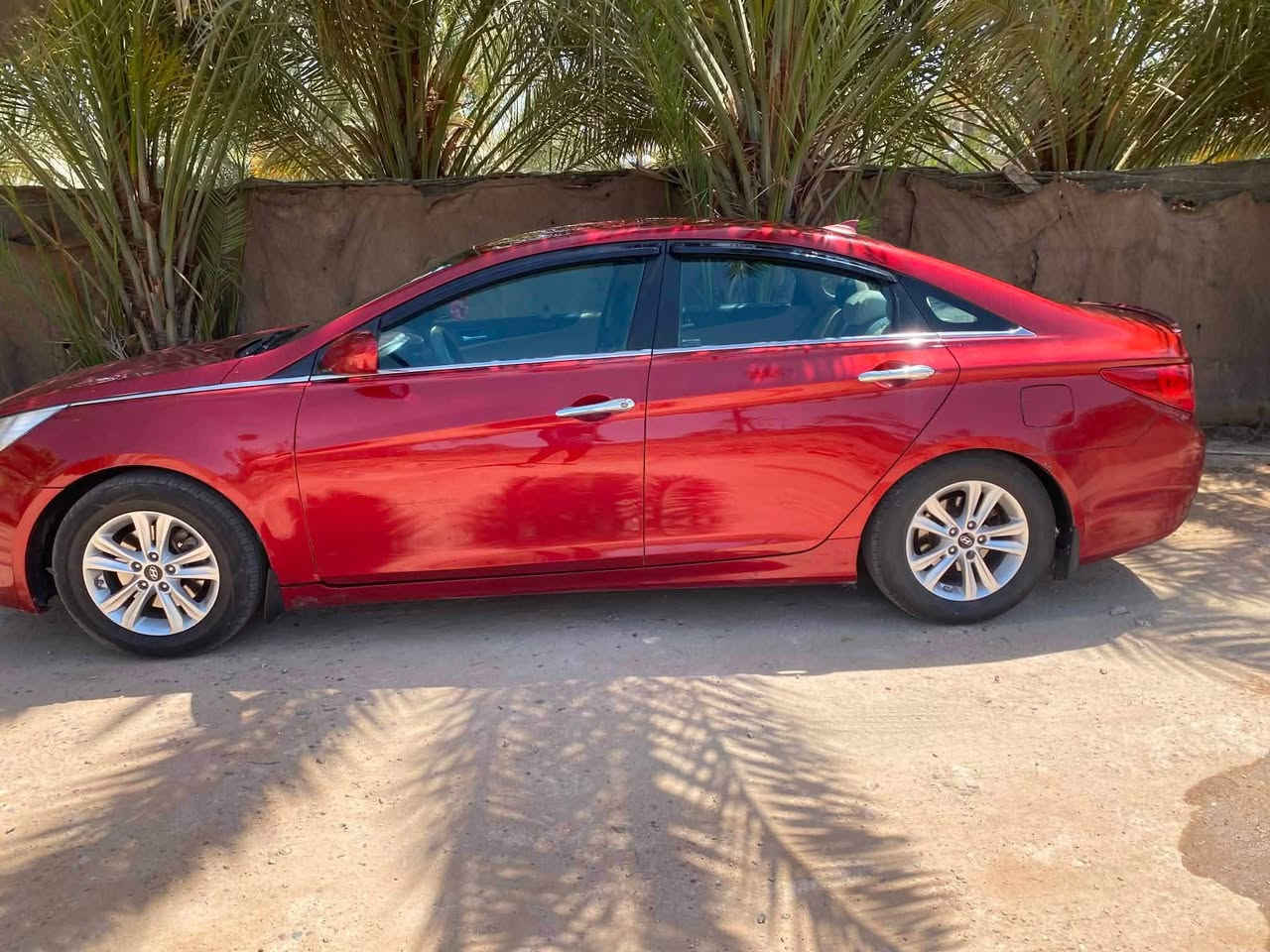 السلام عليكم للبيع سوناتا 2013 امريكي رقم بابل باسمي السعر 96 وبي مجال بسيط
حادثها جاملغ وبنيد موضح بالسونار
محرك وكير وحداديه كلها جاهزه ونضيفه 
تبريد ثلج 
تخم تاير باتري جدد
شاشة وكامرا خلفيه
منضومه ماء كلها جديده ومي زيتي 
عليها ادامه لكل منضومه البانزين 
السياره حلوه وجاهزه من كلشي 
عنواني كربلاء/ طويريج 
***********
