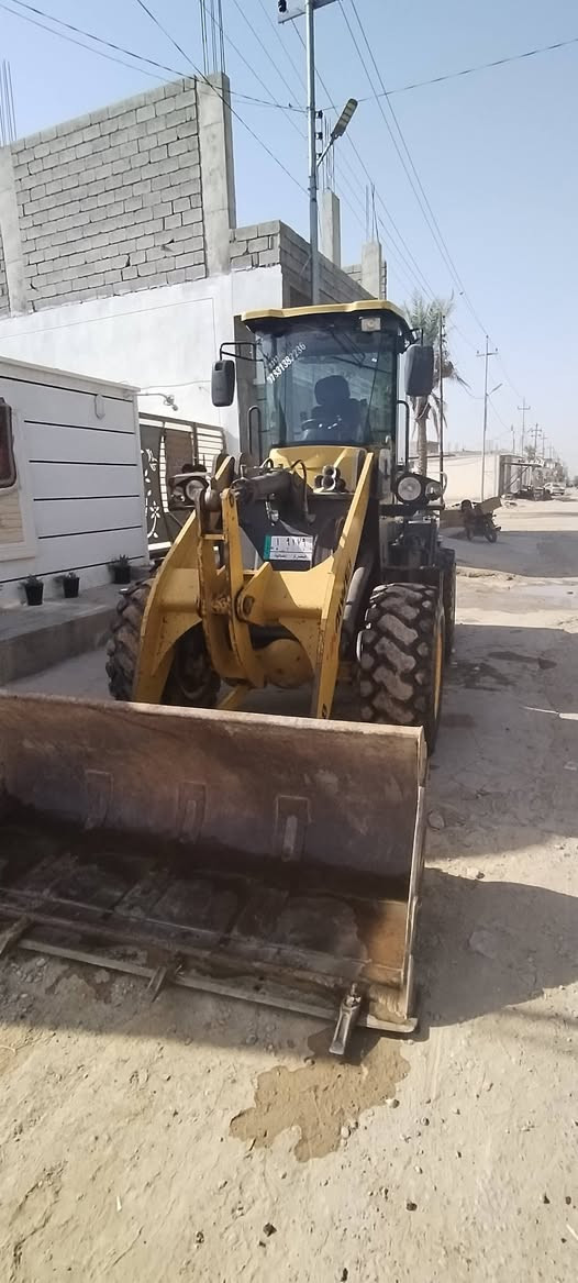 شفل صيني للبيع سعر 160وبي مجال
 حجم 918 
موديل 2021  
رقم بصره/ اتصال 
***********

نص مكتوب في الصور:
- ***********
- ***********