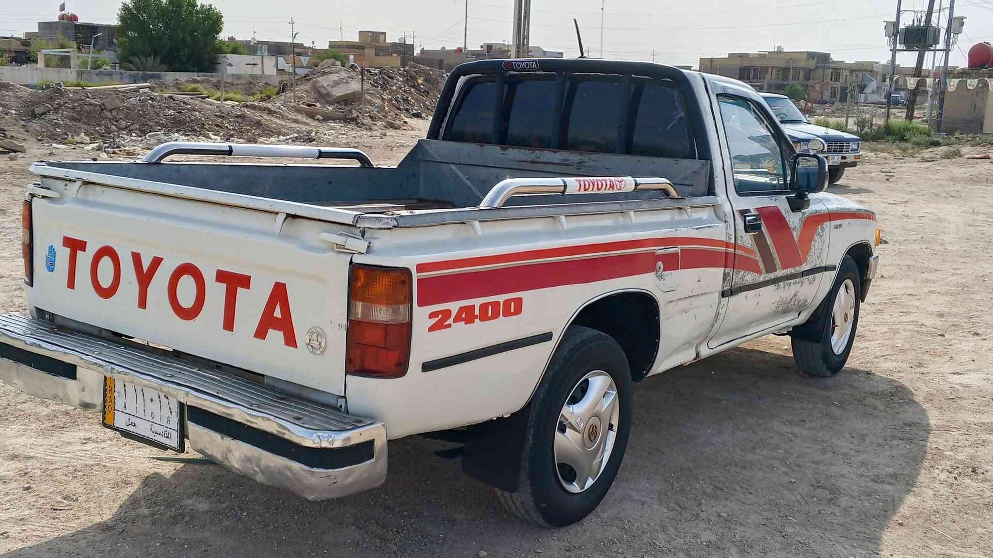 للبيع بيكم تيوتا موديل 91 رقم قادسيه الدولي محرك كير حداديه كهربيات دوشمه كله جاهزة سياره ابلاديه بيه رشات صبغ سعره 48 ورقة وبيه مجال مكان الناصرية الرفاعي مكلف بلنشر ***********
