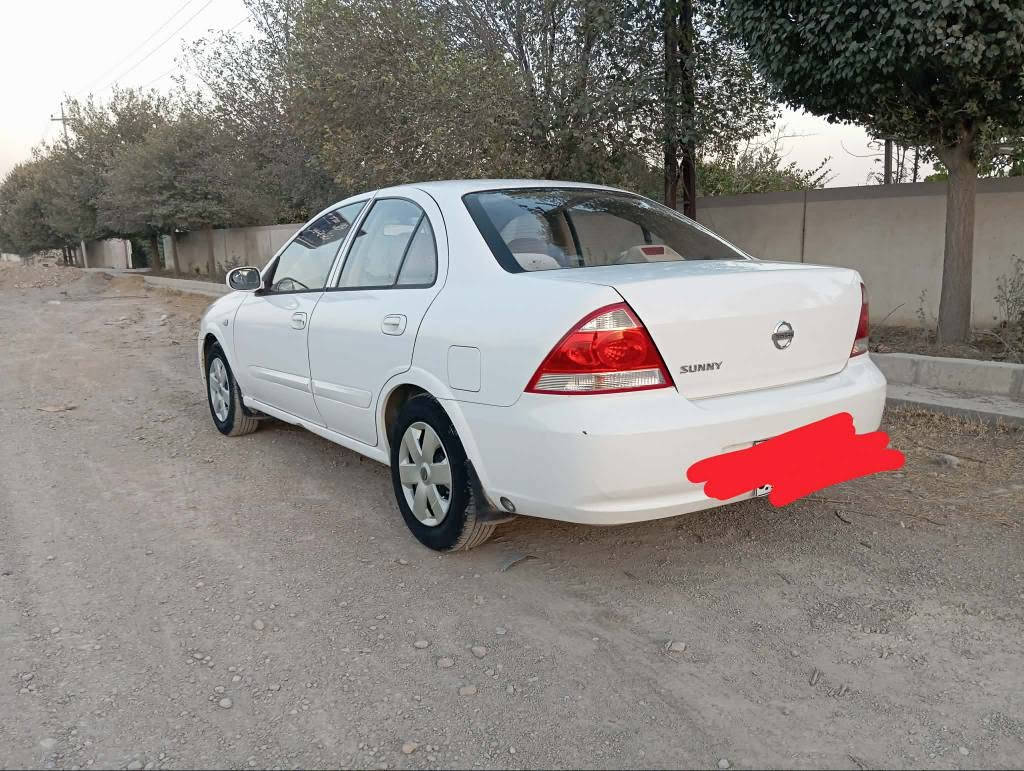 +نیسان سەنی کۆری سپی بەفری ، مۆدیل ٢٠١١ 
+ بێ بۆیاغ ،تەنها یەک بست تەعدیلی هەیە لە چەمەلاغی دواوە.
+ سەیارەکە توند و تۆڵە هیچ مەسرەفی تێدانیە.
+ گێڕ بەشەرت مەکینەیەکی لۆکی لەسەرە بەشەرت.
+ سیستەمی غازی ئیتاڵی بۆ بەستراوە. تەبرید💯
+ ناو زەرد دوو جام کارەبا ،شاشەو کامێڕای بۆ بەستراوە
+ هی دەست خۆمە دوو ساڵە لامە ،هیچ مەسروفێکی تێدانیە تەنها سەنەوی بەسەر چووە.
*نرخ /٩٥ گەڵا و مەحامەلە 
* ژمارە موبایل /*********** رانية, السليمانية
