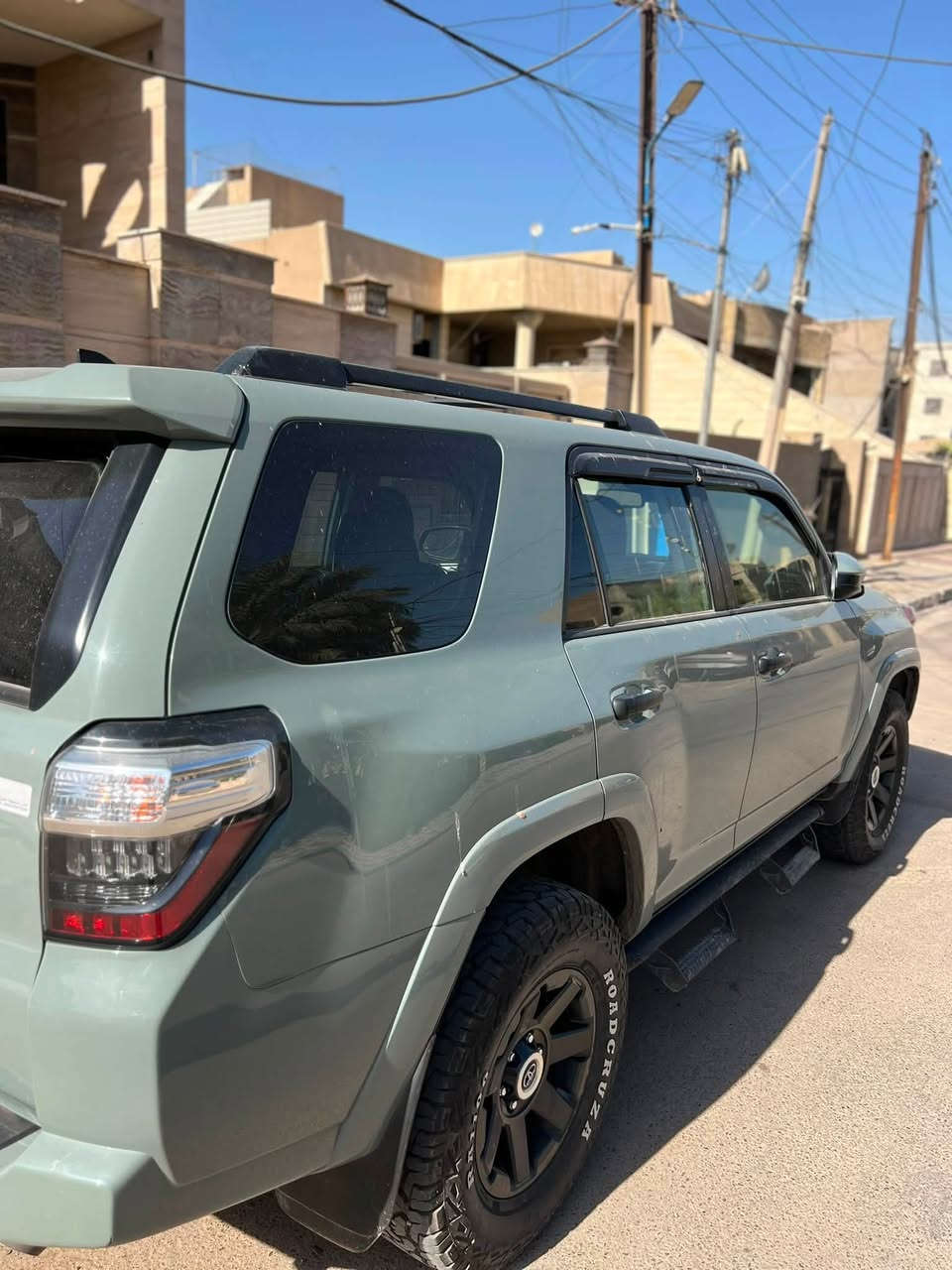 فورنر 2022 sr5
رقم بغداد 
محرك 6 سلندر 4000
مواصفات بصمه 
رادارات
حساسات كامله
تحديد مسار
نقاط عمياء 
تبريد قطعتين
فوريل 4x4
دوسات trd
تخم تايرات جبلي جديد
وبقيه مواصفات معروفه
حادث جاملغ وبنيد مكفول لغد وشاصي وكير ومحرك 
سياره كامله من كلشي ومعدل عليها
( حادث سطحي جانبي المرغوب بسيارات )
مكفوله من لغد وشاصي ومحرك وكير
ماشيه 54 الف ميل
رقم ***********
السعر 310 ورقه

