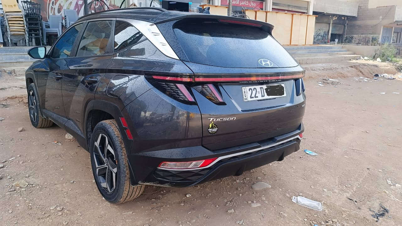 توكسن 23 لون نفطي بيها شويا من الجاملغ وشويه من الباب صبغ
فول معدا الفتحه
مكينه 2500
رادار 360
تحديد مسار
كروز سرعه
تحكمات سترين
نقطه عمياء 
اشارة بالمري
مانع تصادم 
اوتو ستوب
صندوق كهرباء 
مواصفات معروفه 
ويل 18
دفع رباعي
ماشيه 63 الف كيلو متر
 السعر 175 
السيارة جاهزة من كل النواحي
***********
***********

نص مكتوب في الصور:
- 1 / 12
- 1:1
- هيونداي توسان 2023، سيل
- 5NMJBCAE5PH256381
- 0-37204875
- IAAI
- لوس أنجلوس (كاليفورنيا)، البدء
- بورتلاند (أوريغون)، دفاع
- تأمين مجموعة ستيت فارم، صالح
- شهادة إنقاذ (كاليفورنيا)، ورقة البيع
- 1 سجل المبيعات
- BidCars
- 10 صور
- 360 درجة
- فيديو
- 3 / 12 1:1 هيونداي توسان 2023، سيّل 5NMJBCAE5PH256381 0-37204875 IAAI لوس أنجلوس (كاليفورنيا) / حي ( بورتلاند (أوريغون) / دواء تأمين مجموعة ستيت فارم / باغ شهادة إنقاذ (كاليفورنيا) / ورقة البيع سجل المبيعات 1 < > BidCars 360 درجة 360 فيديو 10 صور
- هيونداي توسان 2023، سبيل
- IAAÎ
- لوس أنجلوس (كاليفورنيا)
- بورتلاند (أوريغون)
- تأمين مجموعة ستيت فارم
- شهادة إنقاذ (كاليفورنيا)