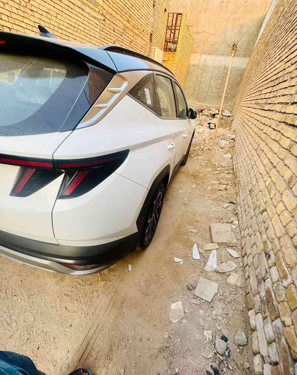 توسان • ٢٠٢٥ • ٣٣٠٠٠ كم