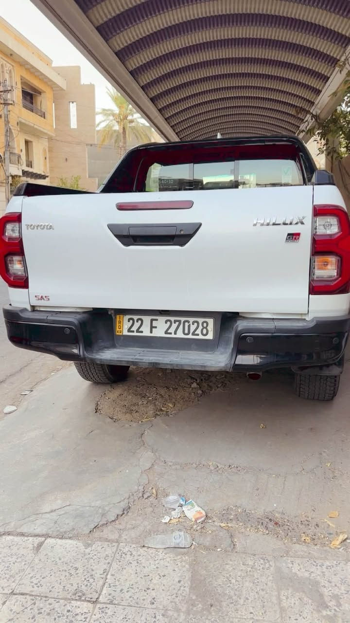 السلام عليكم تيوتا هايلوكس 2023  SAS     فول مواصفات GR سبورت مكفوله من كلشي ماشيه 60   السعر 37000 $  مكانها بالكراده للاستفسار ***********

نص مكتوب في الصور:
- 120,000 د.إ