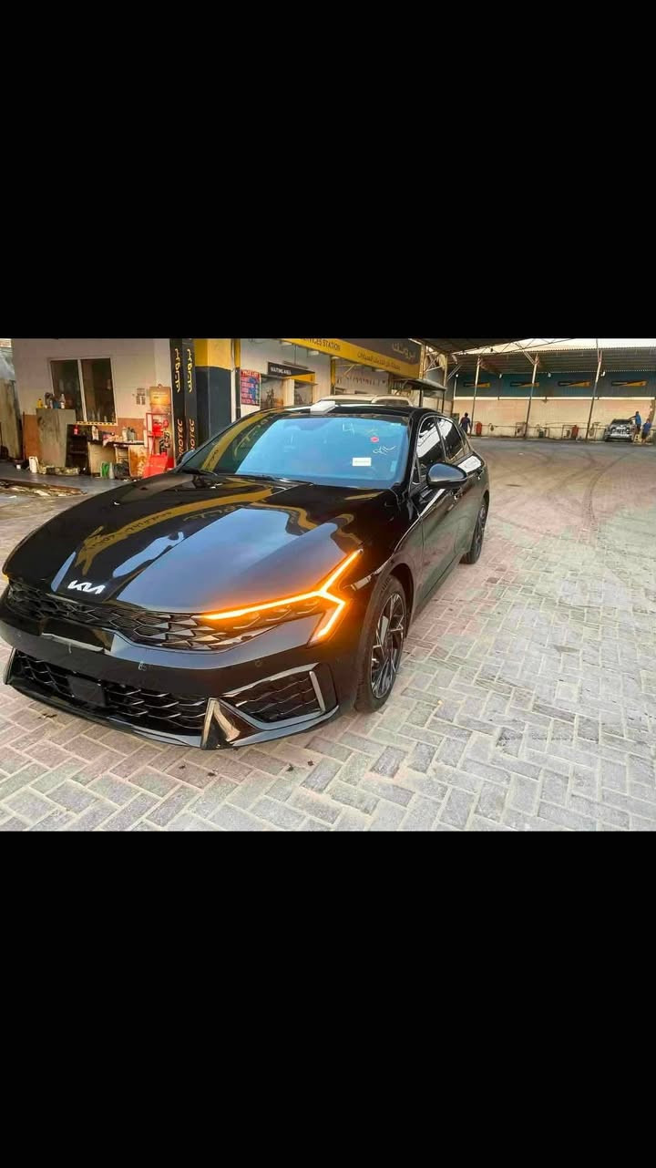 سلام عليكم من رخصت الادمن بيع او مراوس بكامري هايبرد كي فايف 2025 جيتي لاين فول مواصفات بنوراما كشنات جلد تدفئة فول السيارة للأخير سماعات بوس بيها بس صبغ ربع البنيد وجاملغ بارد بدون تبديل رقم بغداد  للاستفسار الاتصال على الرقم

السعر 188
 ***********
