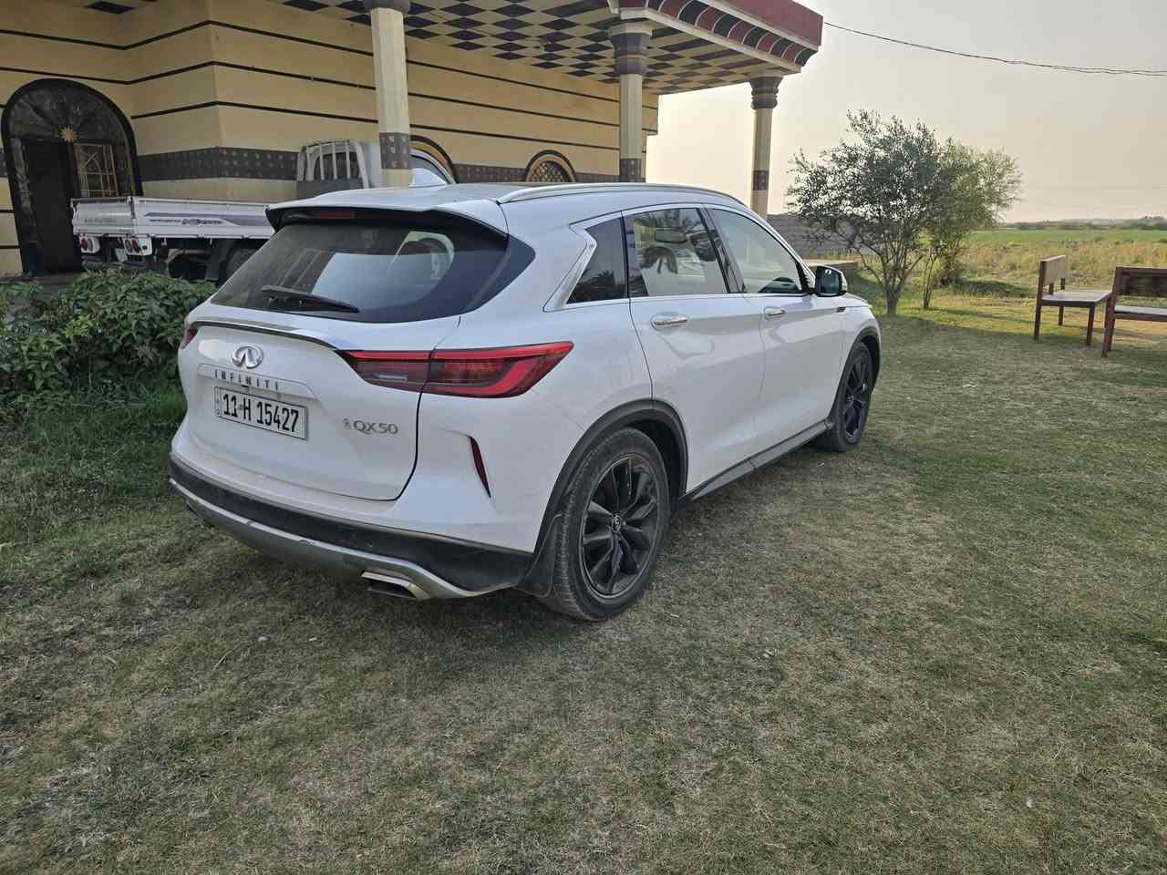 انفنتي 2019 QX50 فول ضرر جاملق وصبغ البنيد رقم بغداد نكليزي هزه جديده المواصفات : محرك vc turbo فول  بسعة 2.0  سريعة ونشطة جدا سلايت كبير بنوراماشاشة 8 انج عدد 2مرايا النقطة العمية + مري قلاب  كامرات  التشغيل عن بعد+تشغيل التبريد حسب حرارة الجو البصمة الكراسي كهربائية نظام صوتي Bose من اقوه الانظمه الصوتيه انارة زنون بالكامل الناصي والعالي والبلوجكتر كلهة شركة بدون اضافات بك لايت لد بالكامل
الصندوك كهربائي شفط كير طيارة كهربائي
ستيرن كهرباء+تدفئة مقاعد تدفئة
كراسي كهرباء تبريد قطعتين مناخ منفصل
ويل حجم ١٩ مع تخم تاير جديد حساس اطارات حساسات امامي خلفي
رادار مع توقف تلقائي مانع حوادث امامي وخلفي اوتو هولد سايد بريك بصمة  درايف مود ٤ وضعيات ماوس تحكم بالشاشة الكبيرة للخارطة  ميموري ذاكرة خزن للسائق
مقاعد جلد ايرباك عدد ٨ قيادة ذاتيه لمن تفعل وضعية لكروس دشبول +ابواب جميعها جلد ومطرز ماشية ٧٢الف كيلو السعر ١٩٠ للبيع او للمراوس عنواني قرب سجن ابي غريب رقمي ***********
