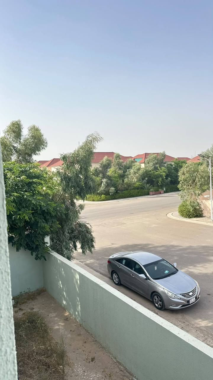 مجمع السعفة • ٣٢٠م • ٥ غرف