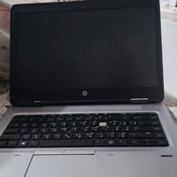 لابتوب HP • شغالة • ما بيها نقص