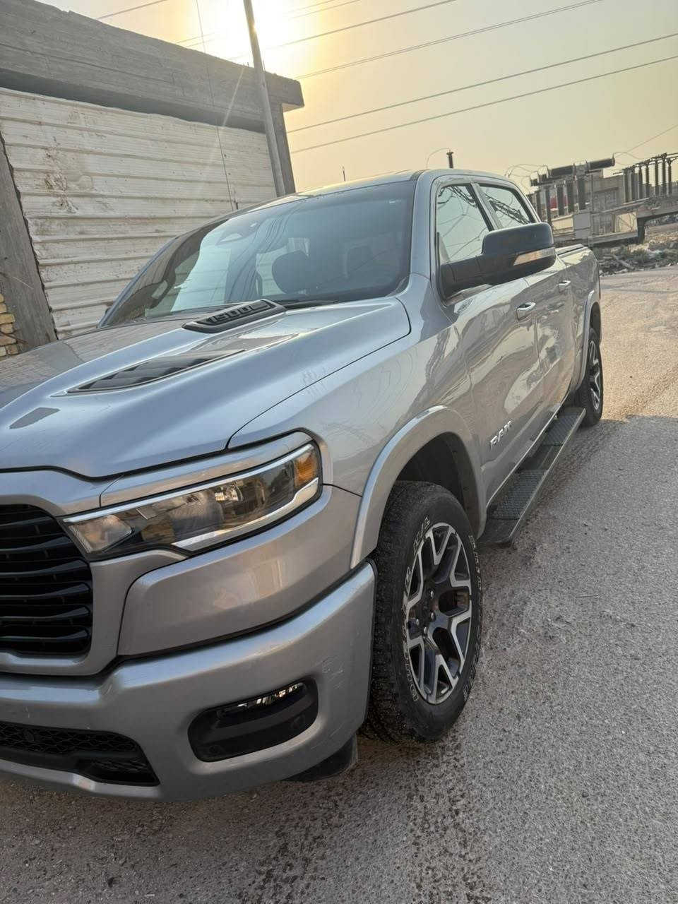 ٧للبيع رام موديل ٢٠٢٥ رقم اربيل فول موصفات لارامي مكينه توين تيربو مكان السياره بغدا *********** السعر ٣٣
