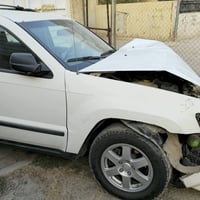 جراند شيروكي • 2008 • محرك 3700