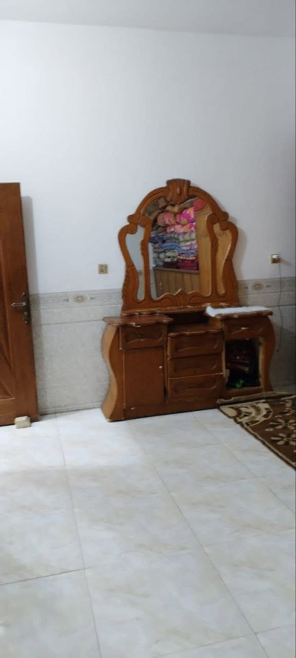 الموحيه مقاطعه 40 • ٢٠٠م • طابقين
