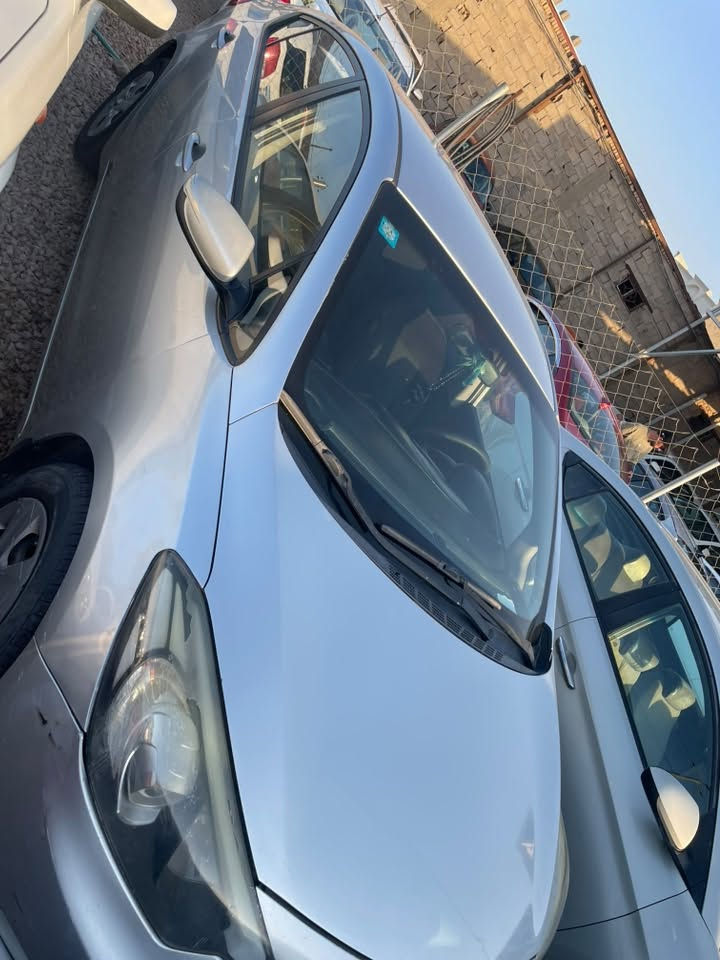 سيراتو ٢٠١٤ 
٣ قطع صبغ بسبب جراد 
رقم كربلاء دولي 
باسمي سنويه ما ساقطه 
كير مكينه حداديه كفاله
السعر 110$ 
المكان كربلاء طويريج
للاستفسار ***********
