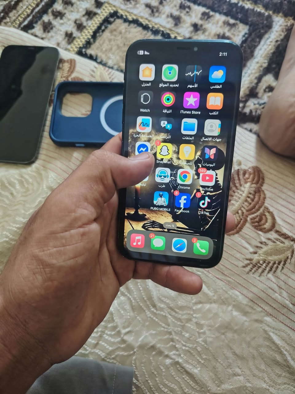 آيفون اكس آر • نضيف • شاشة وبطارية مبدلة