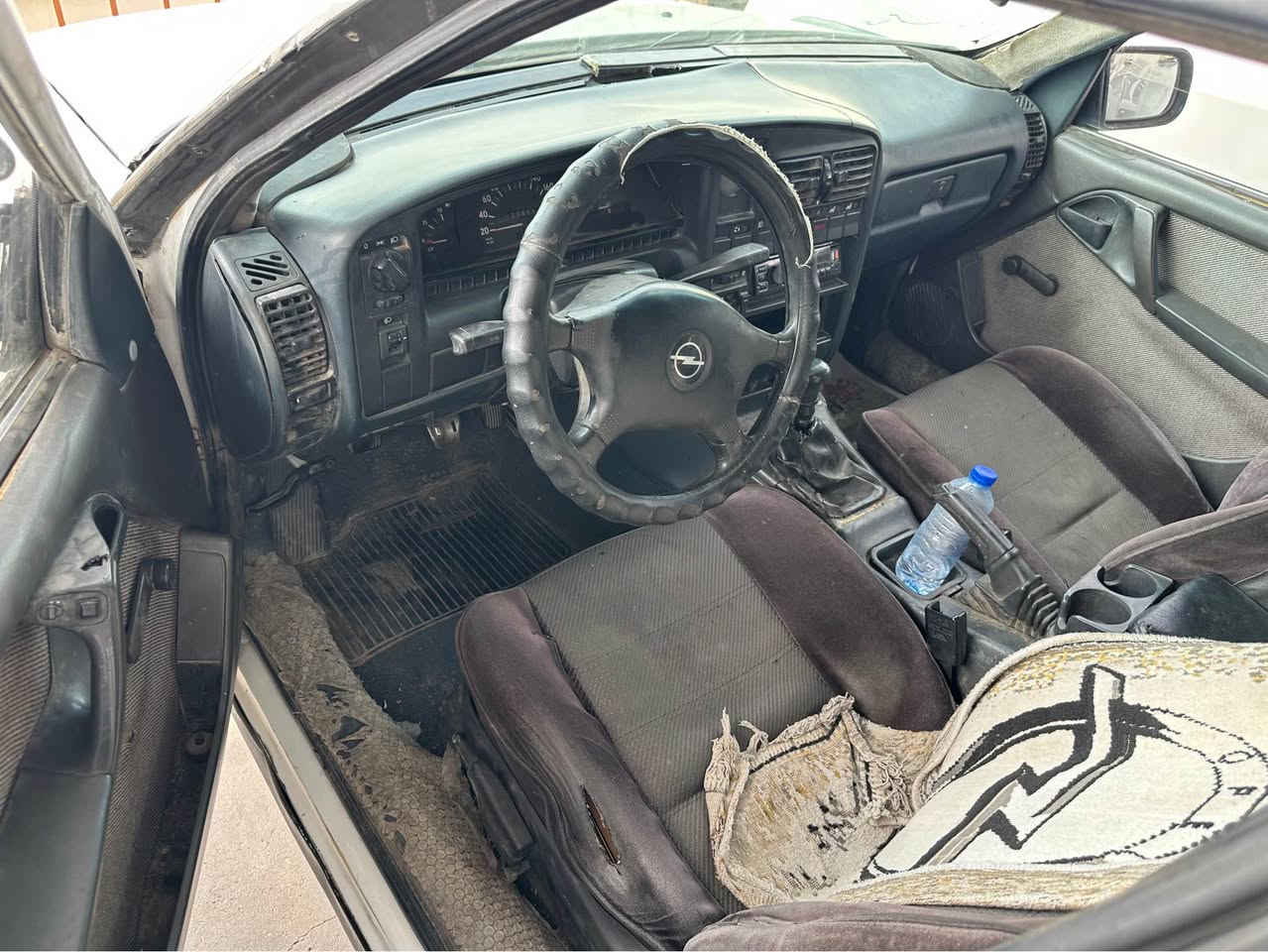 اوميكا 92 
محرك 20 مابي عيب بطاقة بنزين 
سعر 19 
مكان كركوك *********** كركوك, العراق
