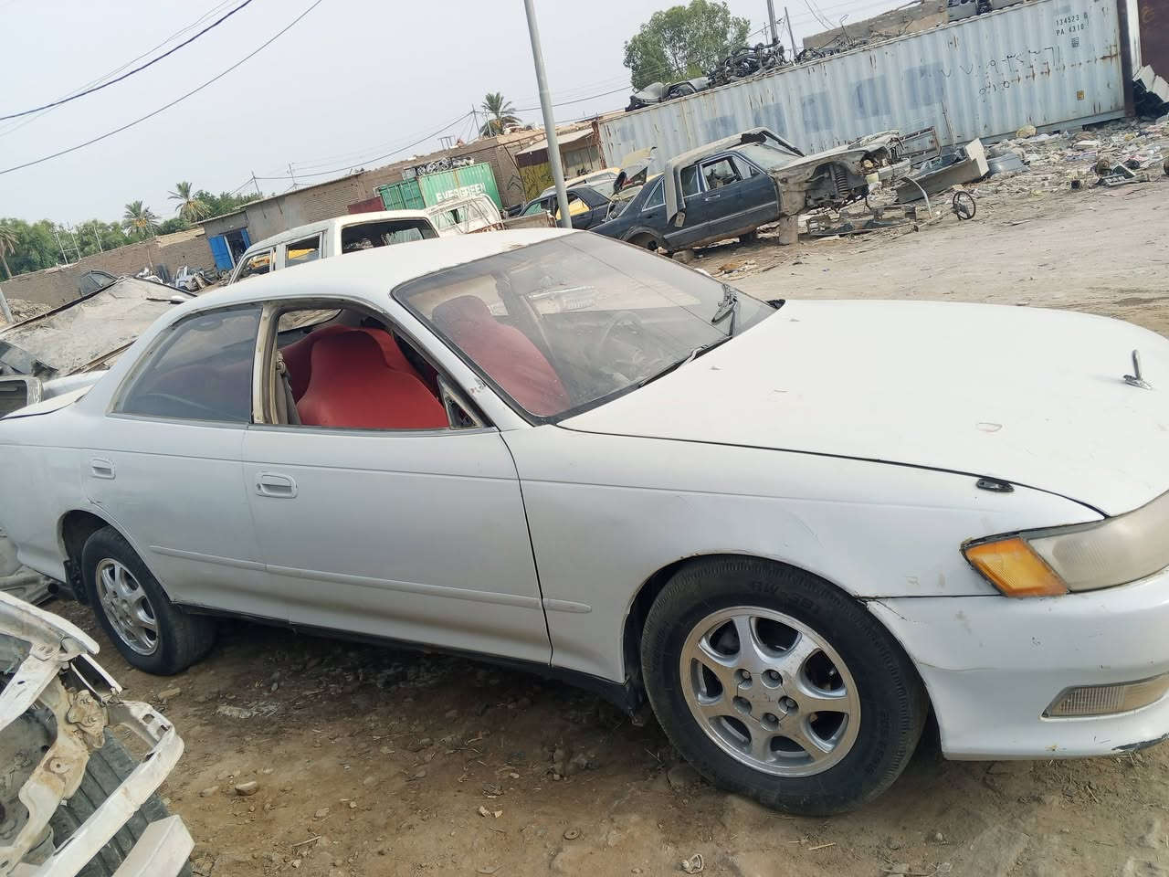 سلام عليكم
تفصيخ مارك نفخ
محرك وكير vvt 3000
شتريد غراض ابيعلك 
العنوان واسط قضاء الحي 
***********
