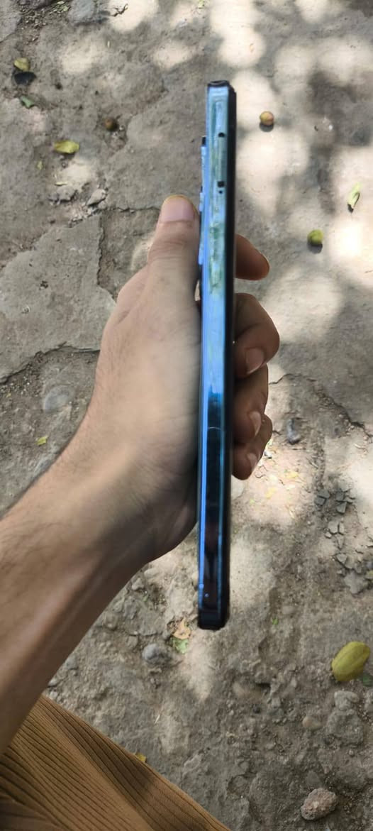 🔥 للبيع جهاز Infinix HOT 40 🔥
📱 الذاكرة: 256GB
💰 السعر: 150 ألف دينار وبيه مجال 
🔧 مبدّل فقط الشاشة، أصلية
📸 الجهاز مثل ما واضح بالصور
📍 المكان: الرمادي
📞 للتواصل: ***********
