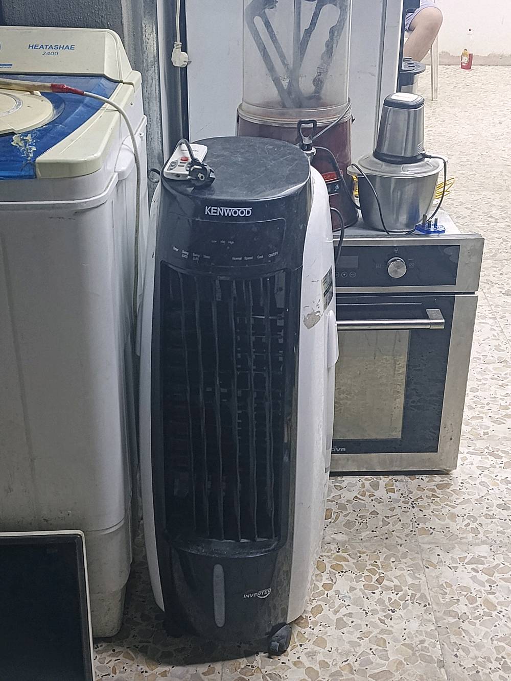 غراض مستعمله كلش نضيفه 
ثلاجه بيكو 160
ثلاجه وادي 160
ثلاجه بيكو200
برادات علة 60
غسالات عله 75
غسالة فول اوتمامتيك 
العنوان ال......زعفرانية شارع المعهد شارع مكتبة
رقم الهاتف.............***********