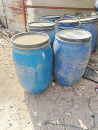 براميل • ١٥ قطعة • مهيجران