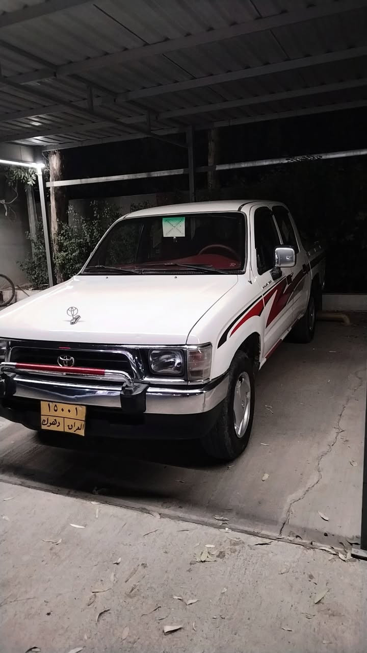 تويوتا ارنب • ٢٠٠١ • GLX