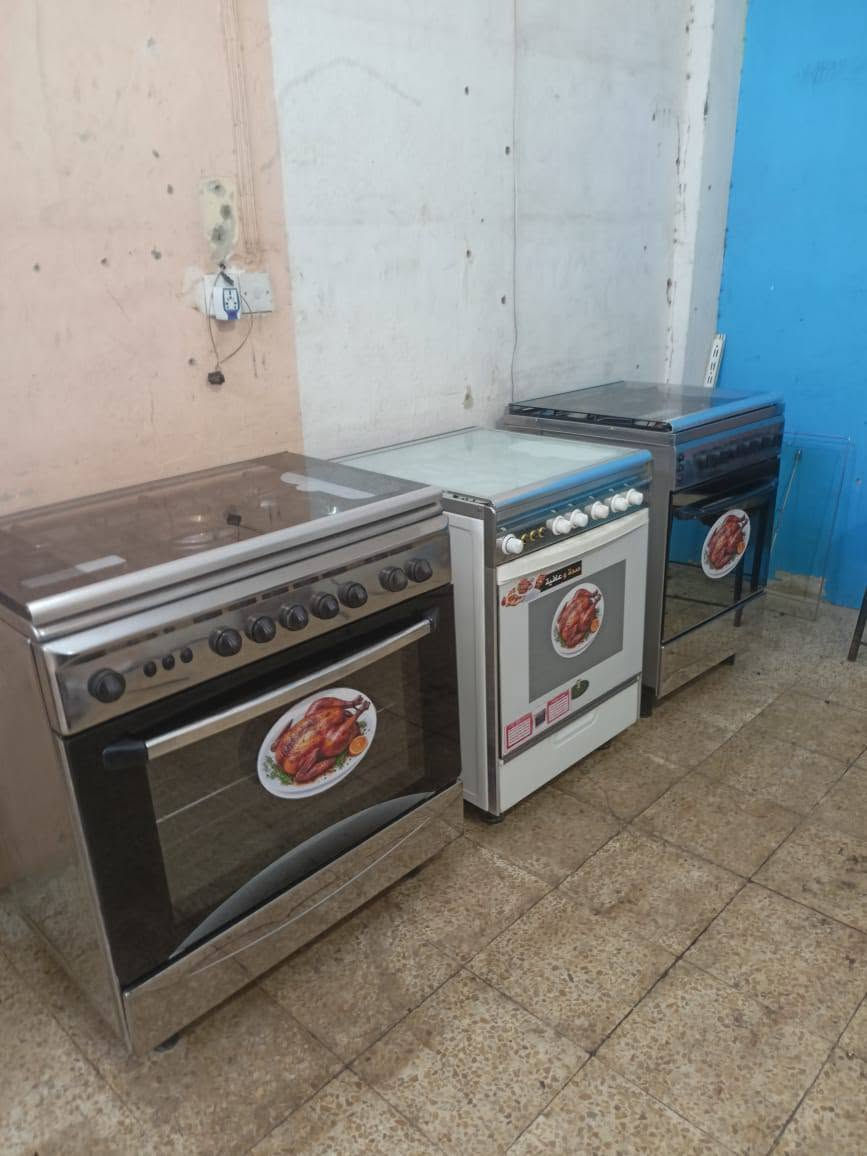 طباخات للبيع كريازي حجم 60 اربع عيون فريش مصري حجم 80 فريش مصري حجم 60 كلهم شرط الفرن يشتغل خطين سوه كهرب شواي كلوب مقداحه كاملين حيل نظاف العنوان موصل مدخل شارع العكيدات للاستفسار عالرقم ***********الخاص مفتوح هذا الرقم فقط واتساب 👈***********
