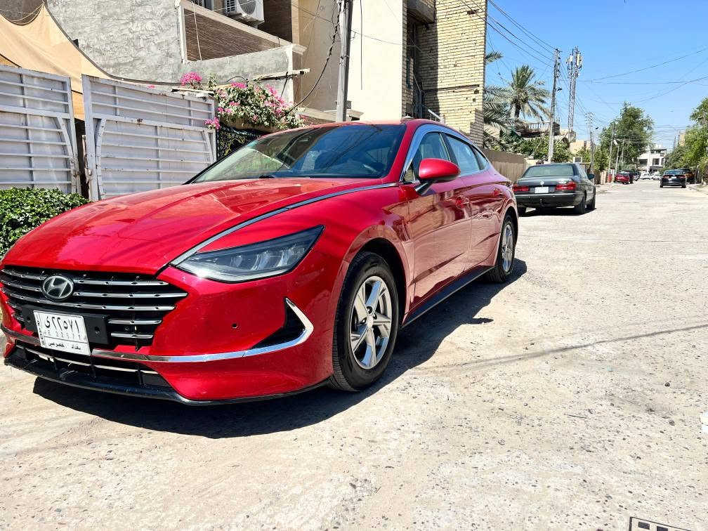 السلام عليكم سوناتا 21
رقم بغداد 
مكينه ٢٥٠٠ تنفس طبيعي 

ماشية فقط 200 الف ، قطعتين    صبغ

مواصفات
 شاشه جبيره وابل كار بلي وايرلس بدون واير
تحديد مسار رادار امامي اوتو بريك ، مثبت سرعه ، تراكشن
٥ مودات قياسه ، اوتو هولد اوتو ستوب - وغيرهن

السياره جديدة  وداخلها وكالة ، ومكينه وكير مكفول وكامله مابيها اي نقص 
تبريدها ثلج وترايها حلو 

السعر145
مكان السياره بغداد
مراوس
نفس السعر أو أقل  أو بيع 

*********** بغداد, العراق

نص مكتوب في الصور:
- Sale Document: Salvage Certificate (California) Sales History 1 Similar archival offers You are watching archived offer. Auction ended on Thursday, September 22, 2022. Thursday, September 22, 2022 10 Photos 360° تثبيت BidCars - Your Best Car Broker bid.cars