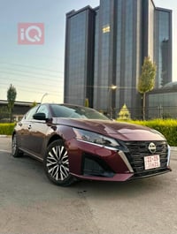 نيسان التيما 2025  مواصفات Sv   ماشية 20 الف ميل  رقم جديد سنوية جديدة...