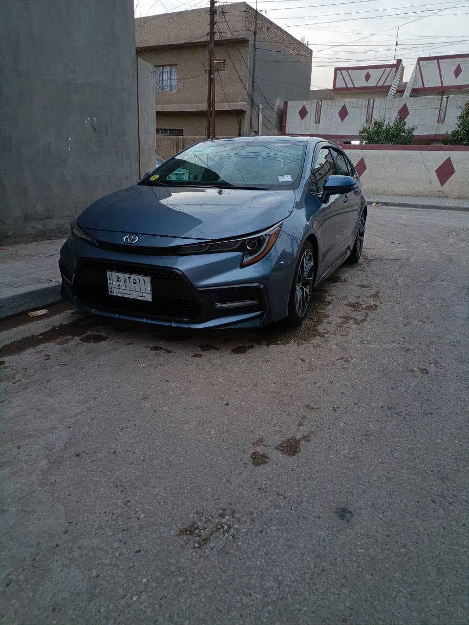 كورلا SE 2020 1/1  ✨ سيارة نظيفة جداً بحالة ممتازة، استخدام شخصي ومدللة ومابيها أي صرف
🔧 المواصفات الفنية
🔹 الموديل: 2020 كير اوتوماتيك 
🔹 الفئة: SE (سبورت)
🔹 المحرك: 2.0 لتر – 4 سلندر
🔹 نظام القيادة: دفع أمامي (FWD)
🔹 صرفية الوقود: اقتصادية جداً
🚗 المواصفات الخارجية
سلايت روووف 
بصمه تشغيل 
بصمه ابواب 
تصميم سبورت مميز
ليتات LED أمامية وخلفية
سبويلر خلفي رياضي
مرايا جانبية كهرباء مع إشارات
🛋️ المواصفات الداخلية
شحن وايرليس 
مقاعد جلد 
مقود جلد متعدد التحكم
شاشة 8 إنج
Apple CarPlay + Android Auto
بلوتوث + USB
نظام صوتي واضح
مكيف أوتوماتيك
تشغيل زر (Start/Stop)
كفاله عامه
بجم كبس ✅
🛡️ أنظمة الأمان
كروز كنترول (مثبت سرعة راداري)
نظام الحفاظ على المسار
تحذير اصطدام أمامي
نظام الفرملة التلقائية
قراءة إشارات المرور
كاميرا خلفية
وسائد هوائية متعددة
نظام مانع انزلاق وثبات
💯 مميزات السيارة
✔️ محرك قوي وناعم
✔️ اقتصادية بالبنزين
✔️ قيادة مريحة + شِفتات تحكم
✔️ شكل سبورت جذاب
✔️ جاهزة بالكامل – ما تحتاج صرف نهائياً
بيع او مراوس كيا اسبورتج 18 19
العنوان الانبار فلوجة 
السعر 155اوبيه مجال تعال وتدلل
الاتصال ‏‪***********
