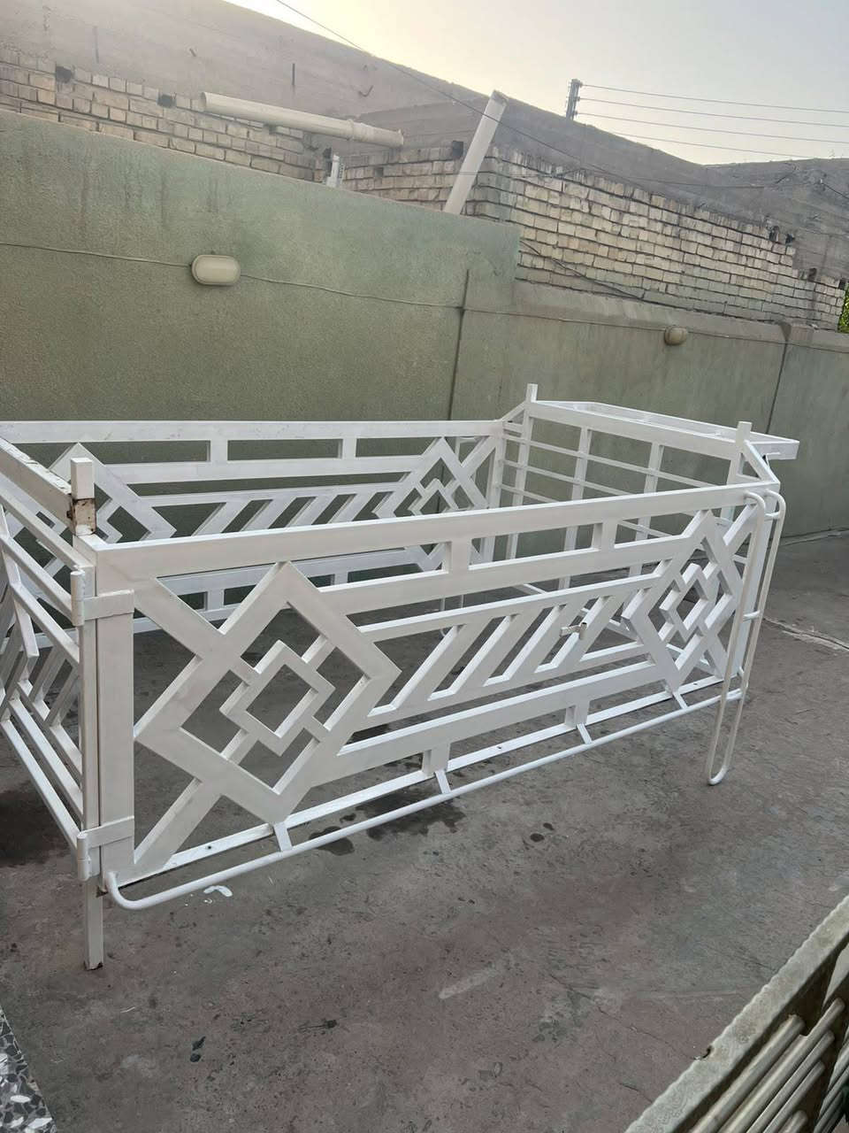سلام عليكم محجر مل كيا بنكو 
سعره 400 وبيه مجال الطيبين 
جديد ماستخدم اهوي بكاني 
بغداد عماري شارع السجه رقم الهاتف 
*********** اتصل وبيك خير وتدل
