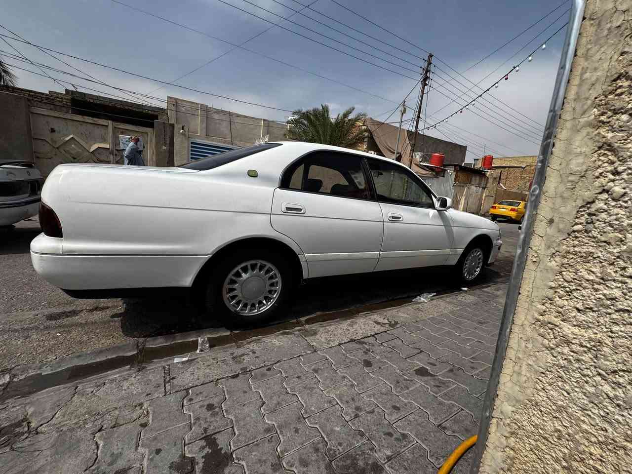بطه رقم انبار مشروع وطني رقم انكليزي كير مكينه حداديه تبريد السياره جاهزه من كلشي محرك ثنين ونص مكان السياره النجف السعر62وبيها مجال 
للاستفسار ***********

نص مكتوب في الصور:
- CHILL