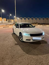 جارجر ٢٠١٦-٢٠١٧ • محرك ٣٦٠٠ ٦ سلندر • رقم نجف