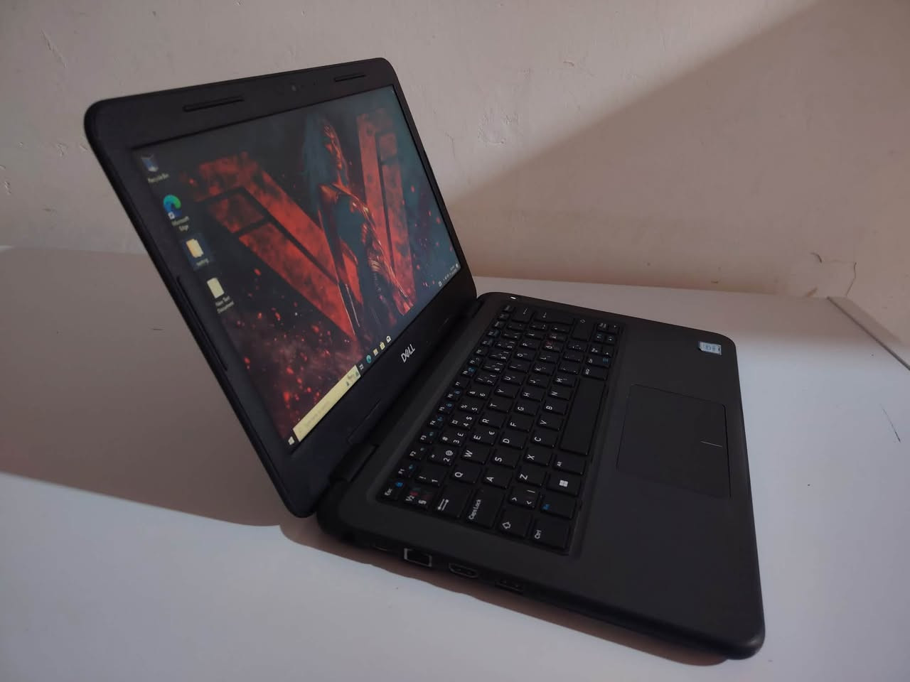ديل Latitude 3310 • i5 الجيل الثامن • SSD 256GB