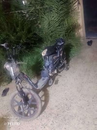 دراجة كهربائية • كسر • باقي جديد