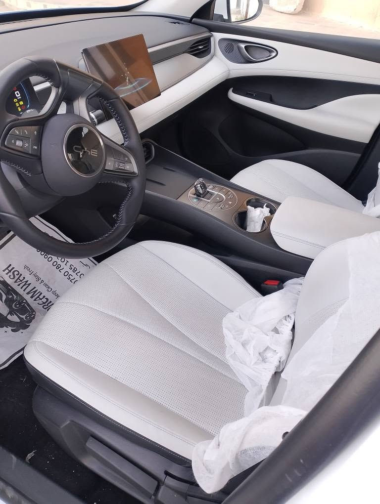 BYD SELL05 
***********
مودیل 2025
13 هةزار رويشتووة 
هيچي نية 
بوياغ تةنك و بي تةزرة 
سعر 139$
شوين هةولير 
موبايل واتس 
*********** أربيل, العراق
