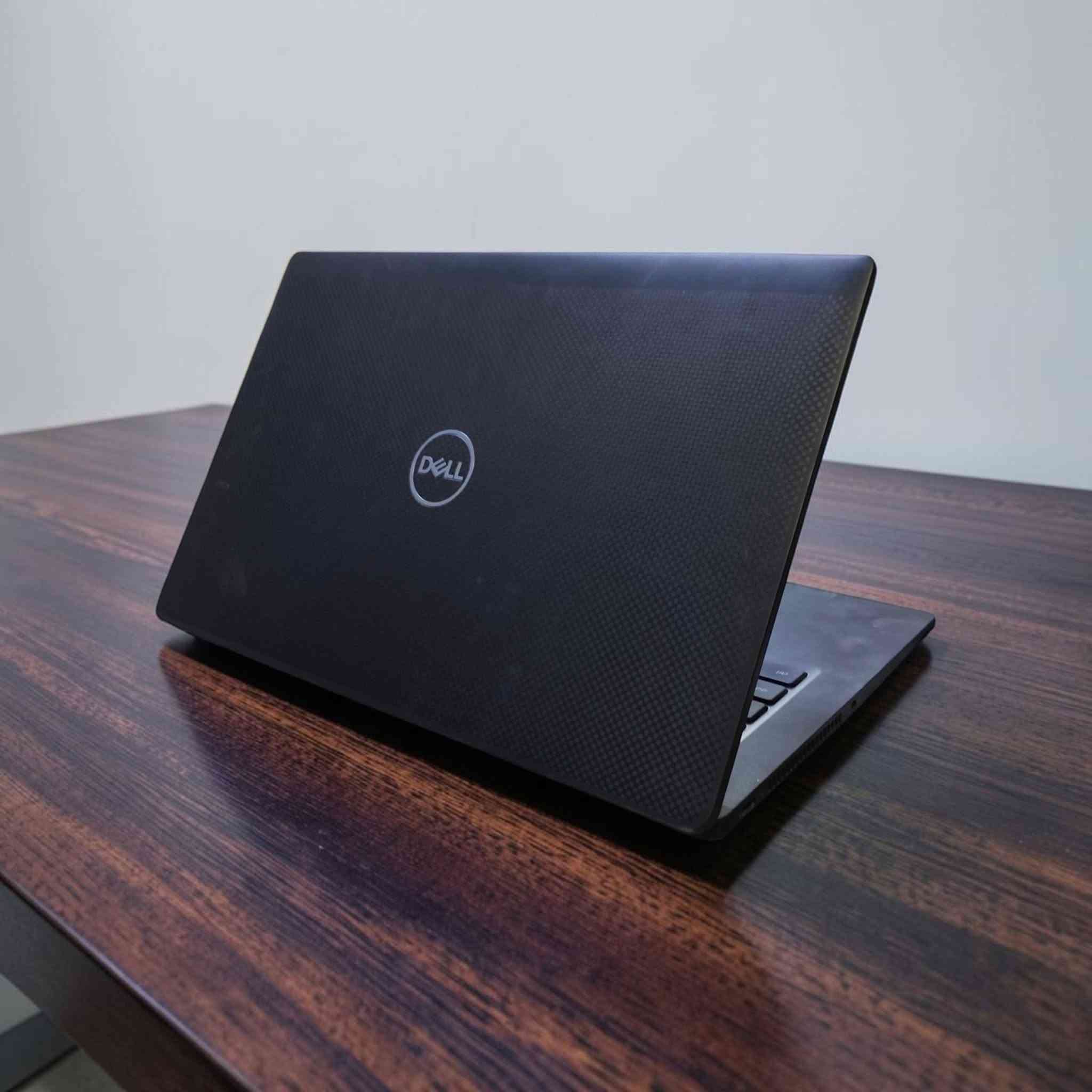 لاپتۆپی ئەوروپی
لاپتۆپ جۆری Dell
پڕۆسێسەر core i7 gen 11
ڕام 32GB
هارد 512 ssd nvm 
قەبارەی شاشە 14 فوول HD
کارت شاشەی داخلی 16GB

بۆ داواکردن واتس ئاپ یان نامە بۆ پەیج بنێرە
***********

نرخی 385$

لینکی تێلیگیرام 
https://t.me/cyrax_store1

#cyrax_سیراکس #Cyrax
