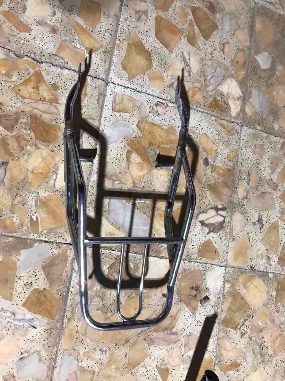 سلام عليكم غراض اربعة كير اصليات ونظيفات للبيع ***********
