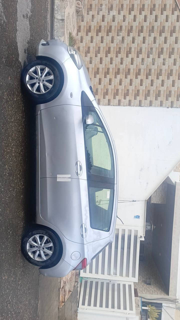 يارس • ٢٠١٤ • اوتوماتيك