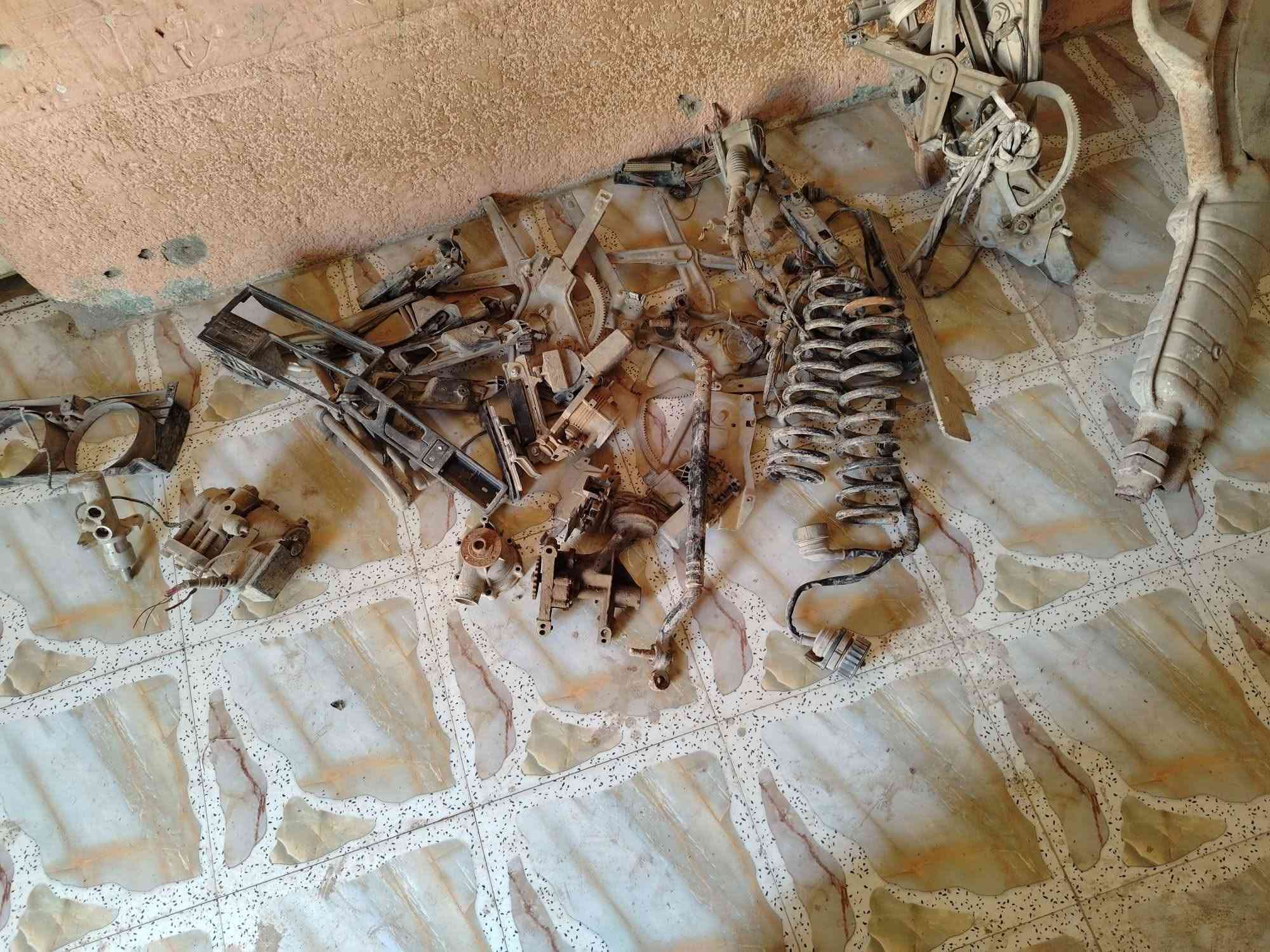 قطع غيار بي ام ٥٠٠
***********
