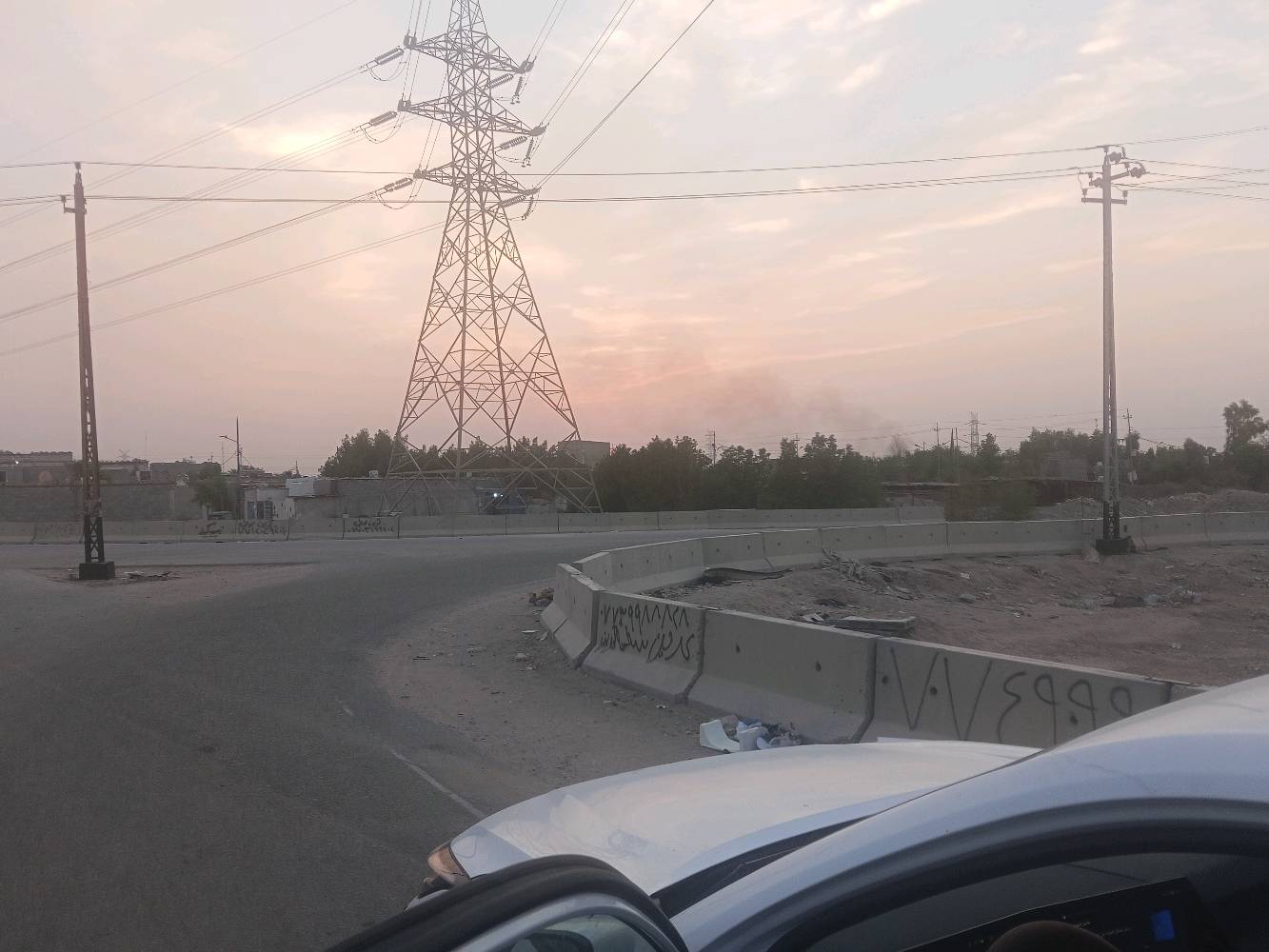 أرض زراعية • ملك صرف • ٤٠٠م