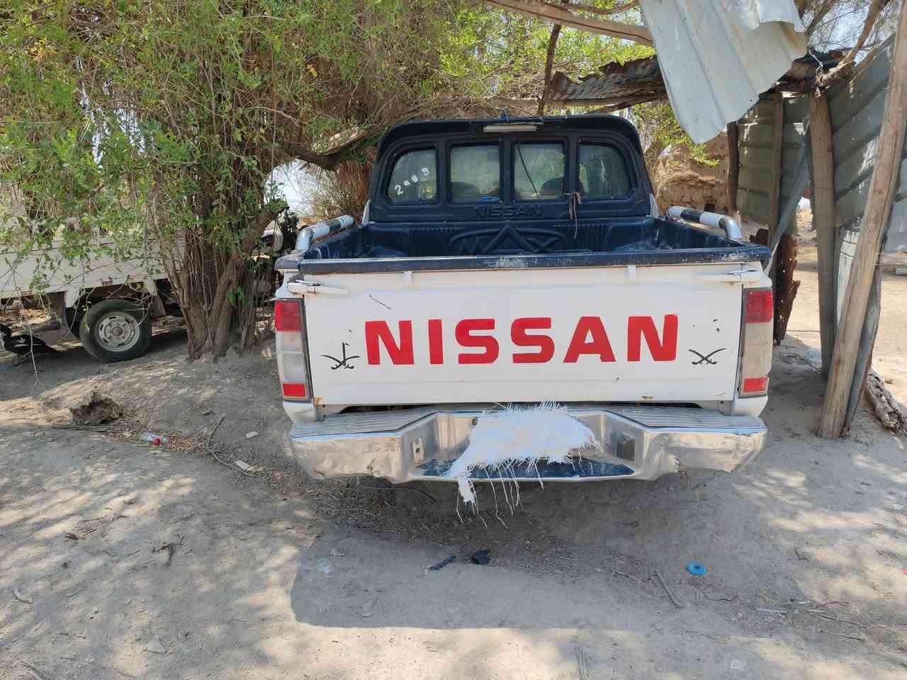 نيسان موديل2009 للبيع سياره جاهزه محرك جديد توني شاده كير حداديه جديده تبريد شغال رقم ميسان بسمي مكان السياره ناصريه الغراف  السعر شده وبيها مجال رقم صاحب السياره (***********)
