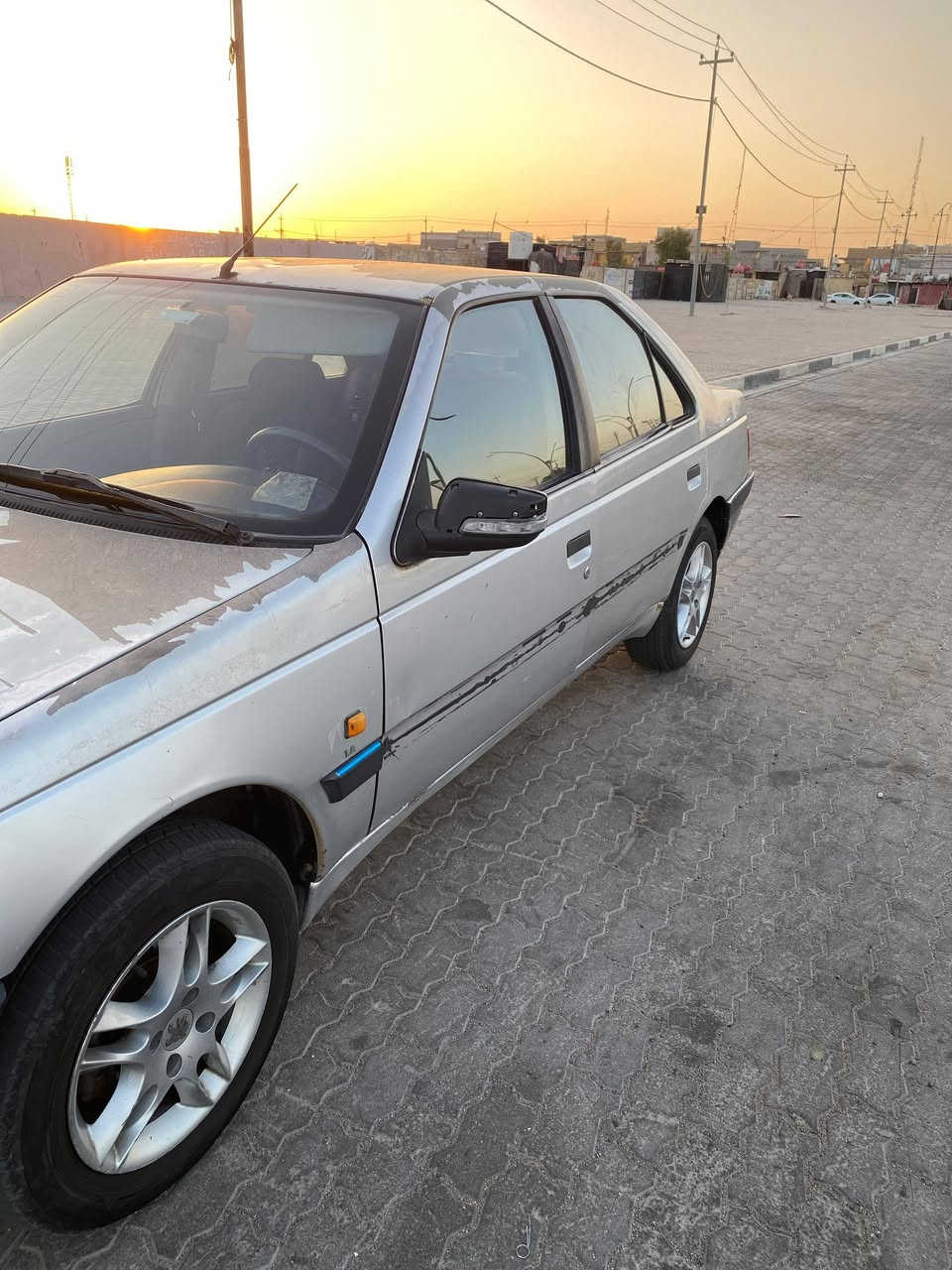 بيجو 12 
رقم بصره سنويه تنتهي نهايه 2030
السياره جاهزه 
السعر 33 وبيهه مجال 
الشراي يجي يكلب وانه حاضر 
الساعي / خلف محطه وقود الجزائر
***********
