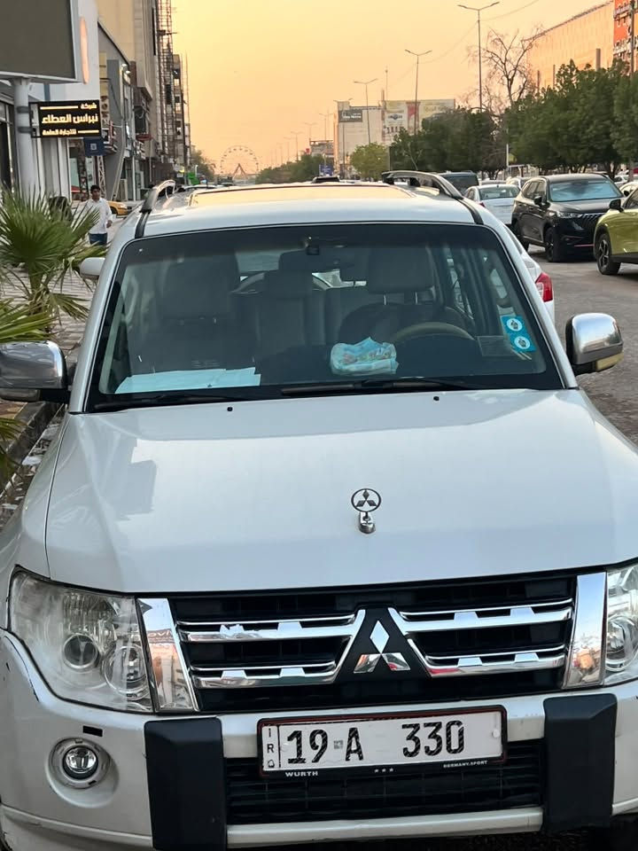باجيرو 2010 حبتور السياره كفاله عامه بس جاملغ الامامي بي بارد خمس اصابع
مواصفاتها السياره فول 
محرك 6 سلندر 3500 
فتحه - تحكم ستيرن - ثلاجه -دمام - مري شفط -شاشه ايباد 
محرك كير حداديه تبريد كفاله 
رقم مميز 330 كربلا 
السياره مال جناي ما عايزها شي 
السعر كلش مناسب اتصل وبخدمتكم 
اتصل ع رقم اني مكلف بلنشر 
***********
واتساب وخط متواجد

