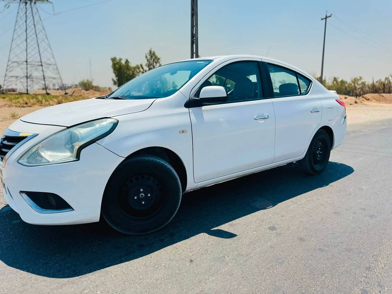 نيسان صني هندي 2021
ماشيه 137
كفاله صبغ وتبديل فقط بارد
تخم تاير جديد+حداديه جديده السياره جاهزه 
مكاني نجف خان النص سعرها٩٨$ بيه مجال قليل 
***********
