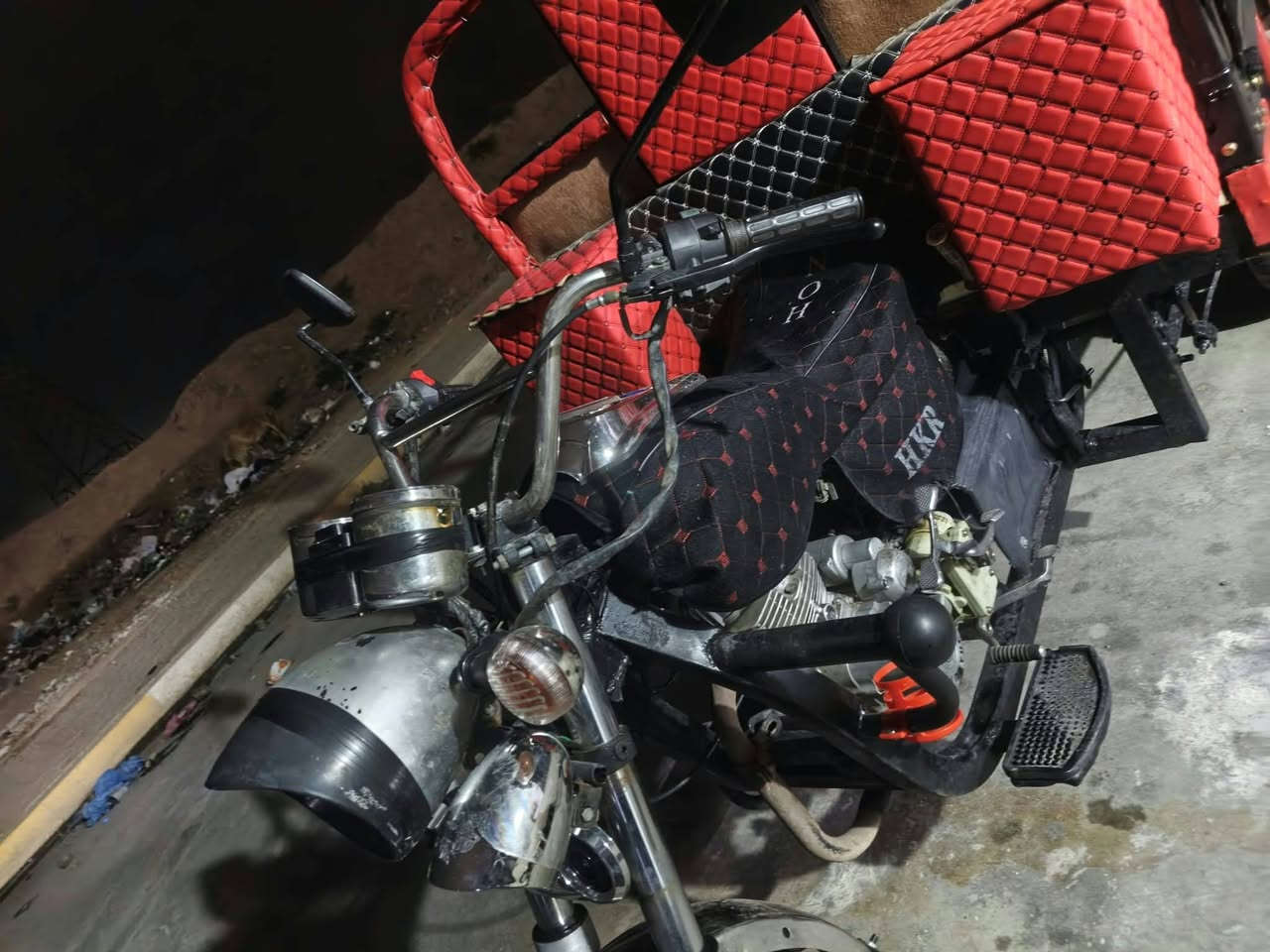 سلام عليكم ستوته للبيع شرط عنوان كركوك شركه الطارق االسعر مليون 350 التواصل وتساب على هذا الرقم ***********
