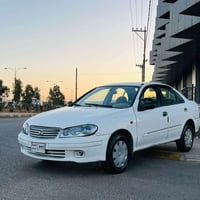 نيسان صني • ٢٠٠١ • قير يدوي