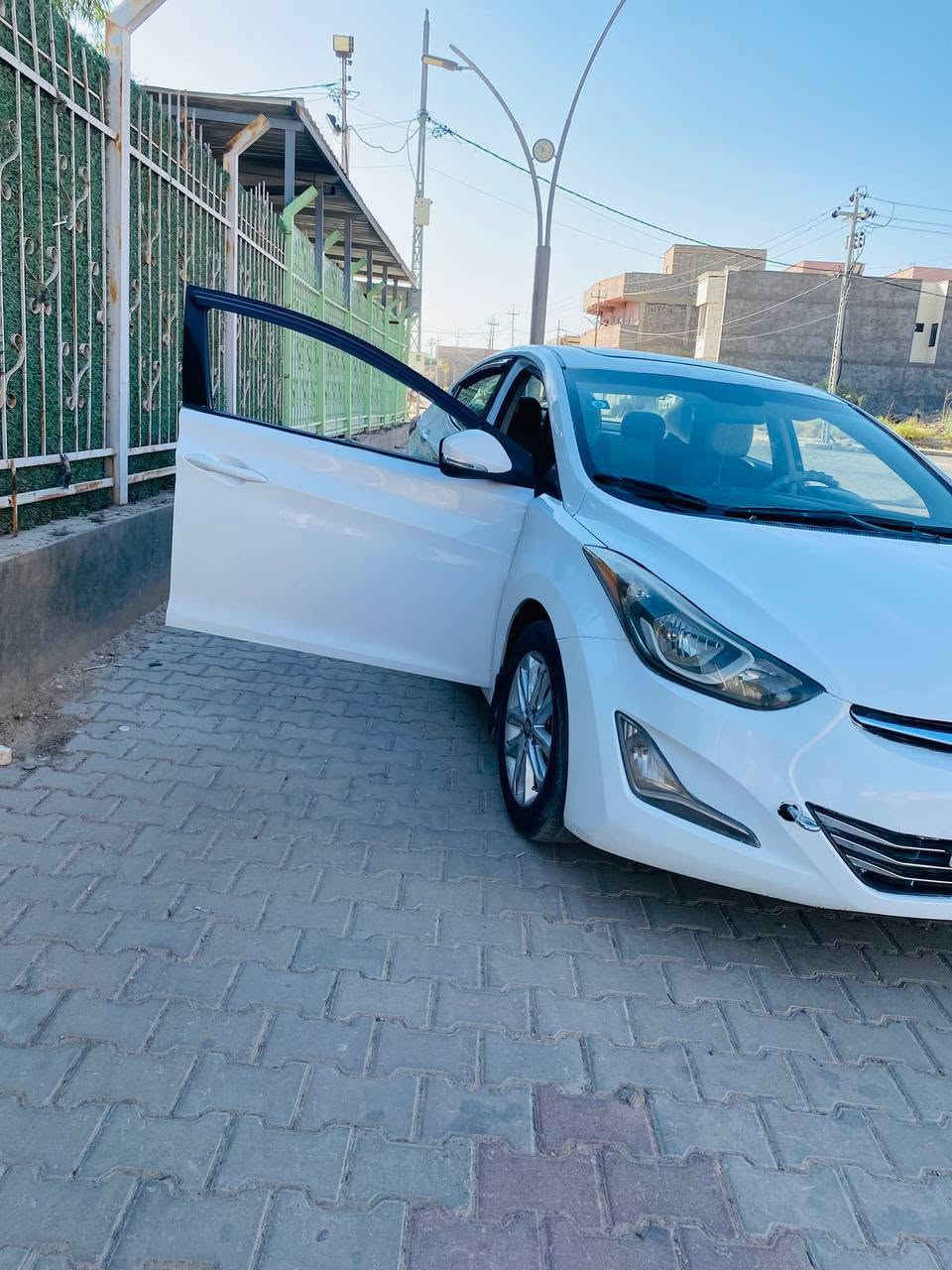 🚘 للبيع هيونداي إلنترا 2016
🔹 فول مواصفات

🔹 السيارة واكع عليها حايط من جهة الصفحة، وليست حادث أو ضربة سيارة.

🔹 السيارة مصبوغة صبغ عام.

🔹 منظومة التبريد تحتاج تصليح.

🔹 الرقم بغداد اجنبي

💰 السعر: 90

🔸 بيها مجال بسيط للتفاوض للجادين.

📍 العنوان: الأنبار – قضاء هيت

📩 للتواصل والاستفسار يرجى مراسلة الصفحة أو الاتصال على الرقم:

📞 ***********
