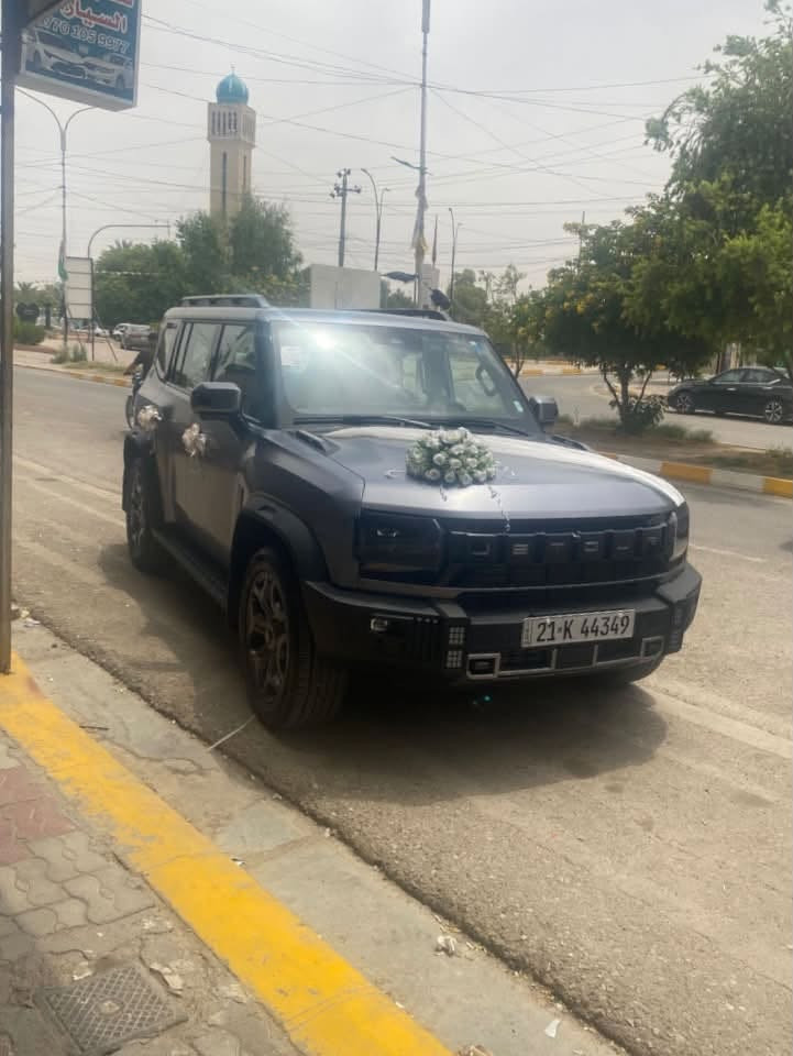 إعلان تزين كافه أنواع السيارات الأعراس بجميع الألوان حسب طلب الزبون العنوان شارع البريد مجاور أسواق بهشتي شار محل وكماليات عمر وعلي الاتصال برقم ***********

نص مكتوب في الصور:
- السيار 70 105 9977